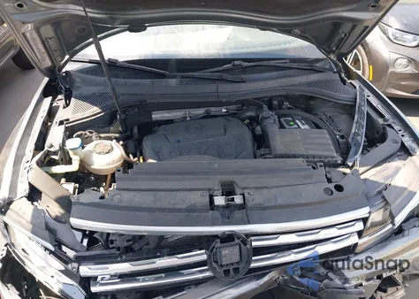 2019 Volkswagen Tiguan Sel Premium/Sel Premium R-Line from USA, damaged, VIN 3VV4B7AX6KM079045